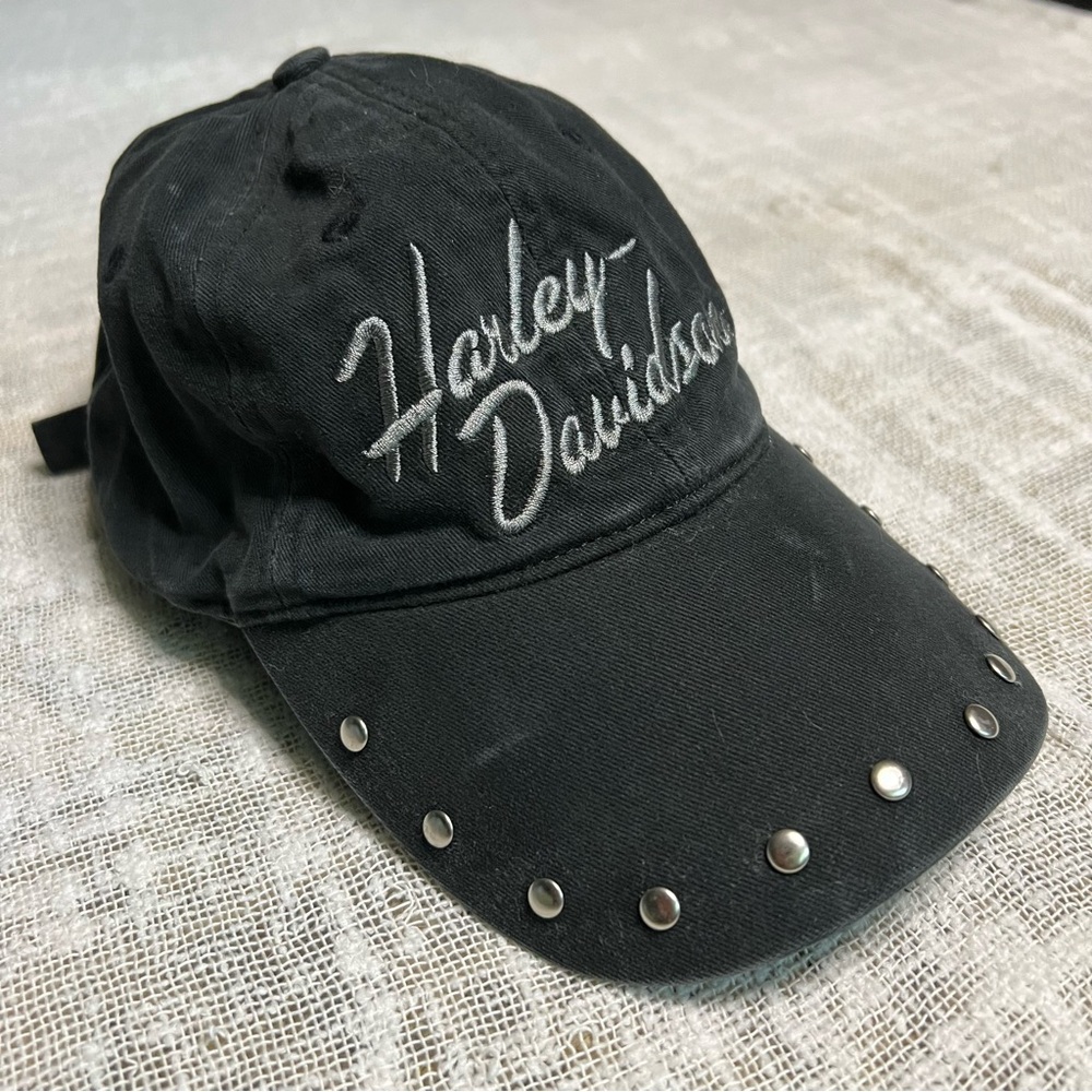 VTG Harley-Davidson Black Hat Studded